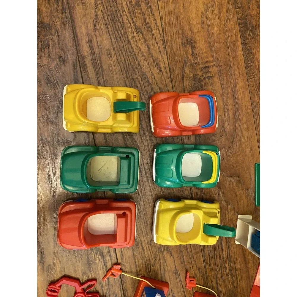 VTG Sesame Street Parking Garage Service Station Illco Cars Big Bird Cookie Toy